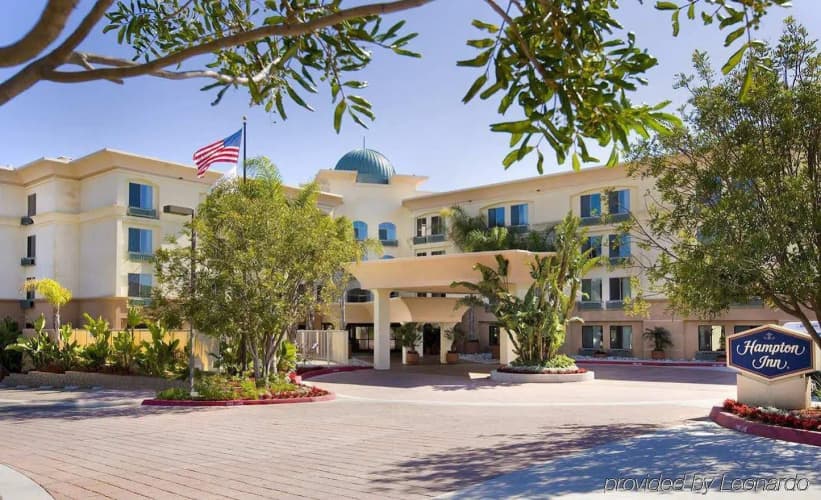 Hampton Inn San Diego/Del Mar photo 2