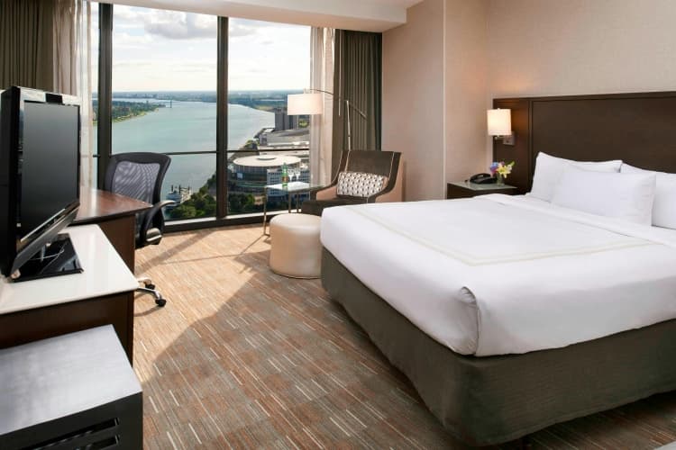 Detroit Marriott At The Renaissance Center photo 3