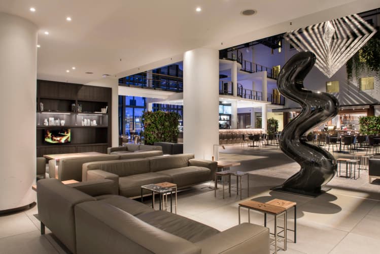Estrel Hotel Berlin photo 3