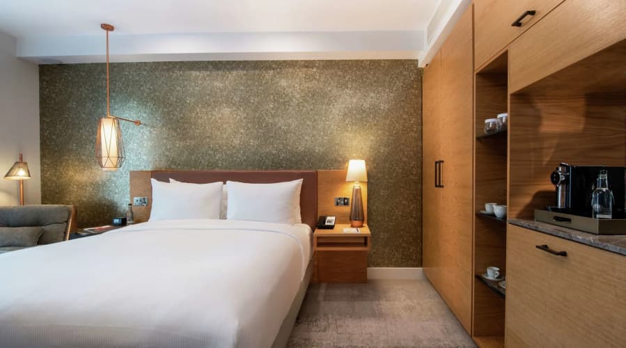 Lincoln Plaza London Curio Collection By Hilton photo 4
