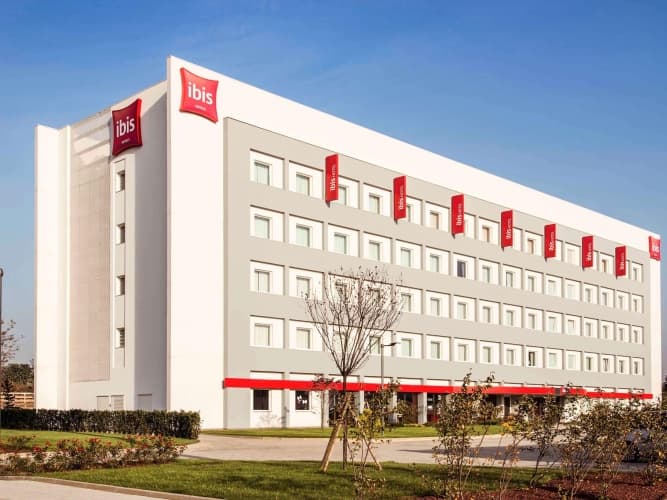 Ibis Milano Fiera photo 2