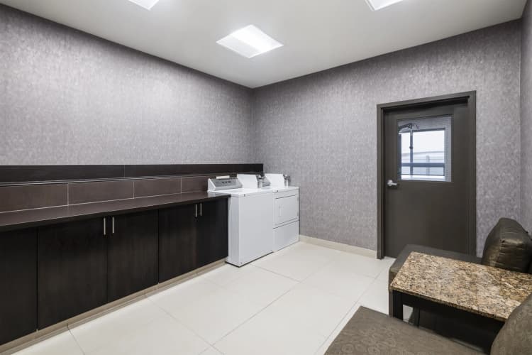 Best Western Premier Freeport Inn Calgary Airport photo 5
