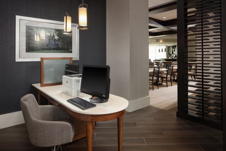 Homewood Suites by Hilton Teaneck Glenpointe photo 3