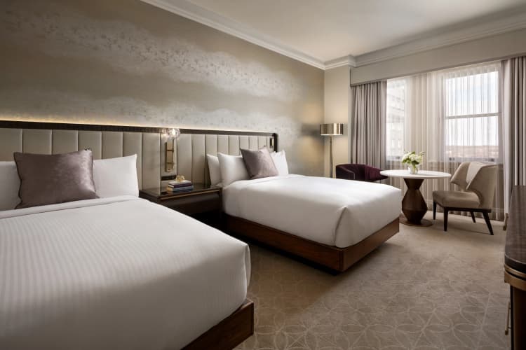 Fairmont Hotel Macdonald photo 4