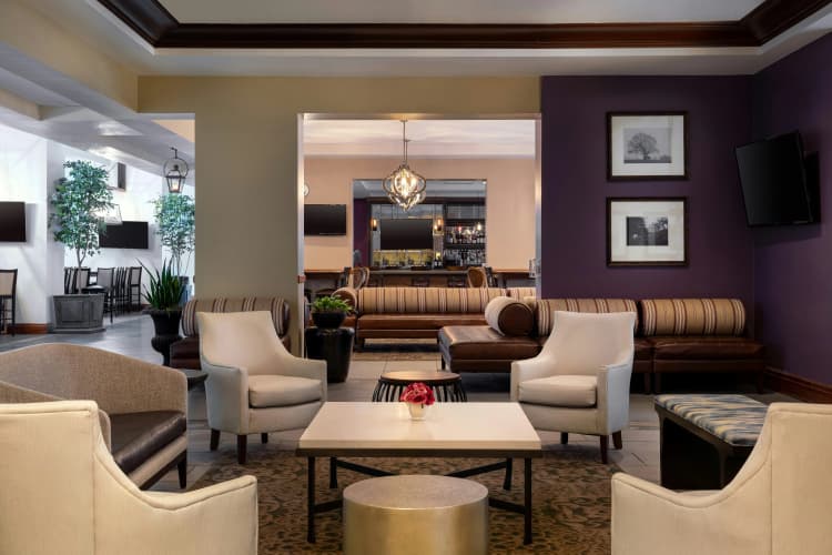 Embassy Suites by Hilton New Orleans photo 3