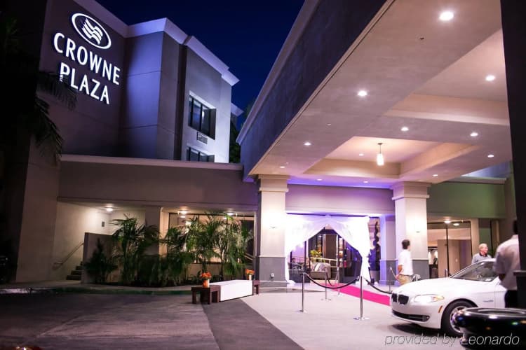 Crowne Plaza Costa Mesa Orange County photo 2
