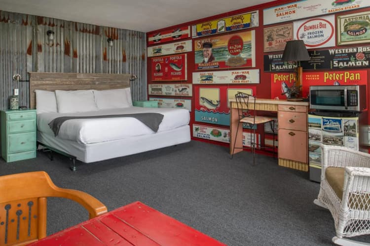 Astoria Riverwalk Inn photo 2