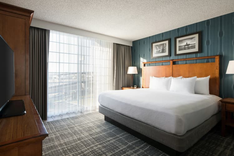 Embassy Suites by Hilton Austin Central photo 5