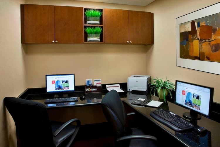 Residence Inn Toronto Downtown/Entertainment District photo 3