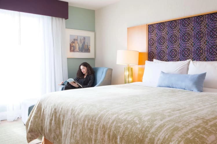 Best Western Premier Toronto Airport Carlingview Hotel photo 5