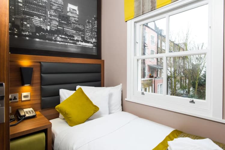 London Court Hotel photo 4