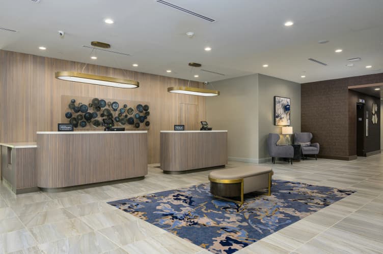 DoubleTree by Hilton Raleigh Midtown photo 3