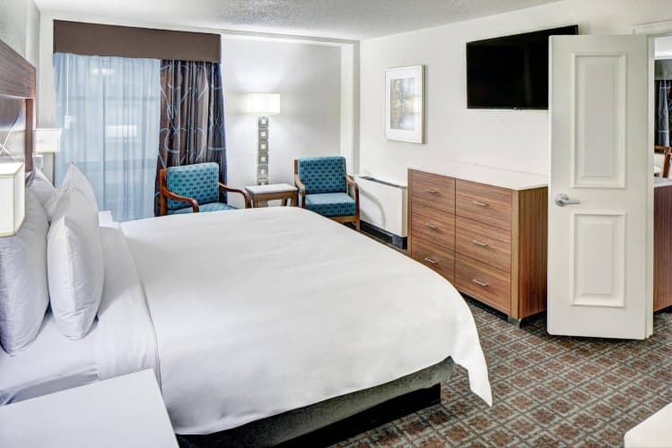 DoubleTree by Hilton Hotel Milwaukee Downtown photo 5