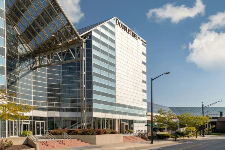 DoubleTree by Hilton South Bend photo 2