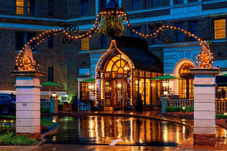 The Raphael Hotel, Autograph Collection photo 2