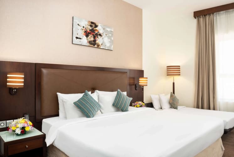 Ramada by Wyndham Dubai Deira photo 4