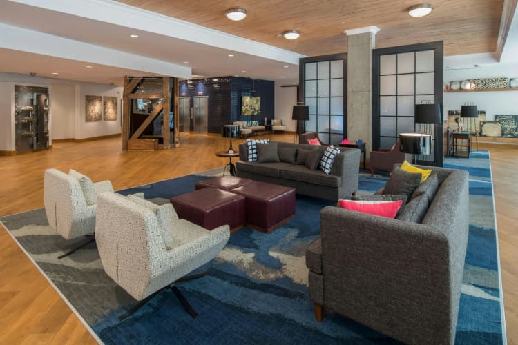 Hampton Inn & Suites Portland-Pearl District photo 3