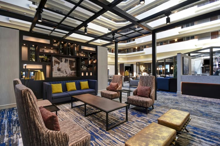 Embassy Suites by Hilton Montgomery Hotel & Conference Cente photo 3
