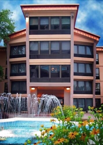 Decatur Conference Center & Hotel, photo 2