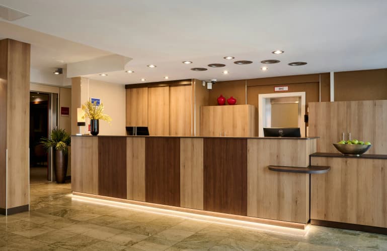 Leonardo Hotel And Residenz Munchen photo 3