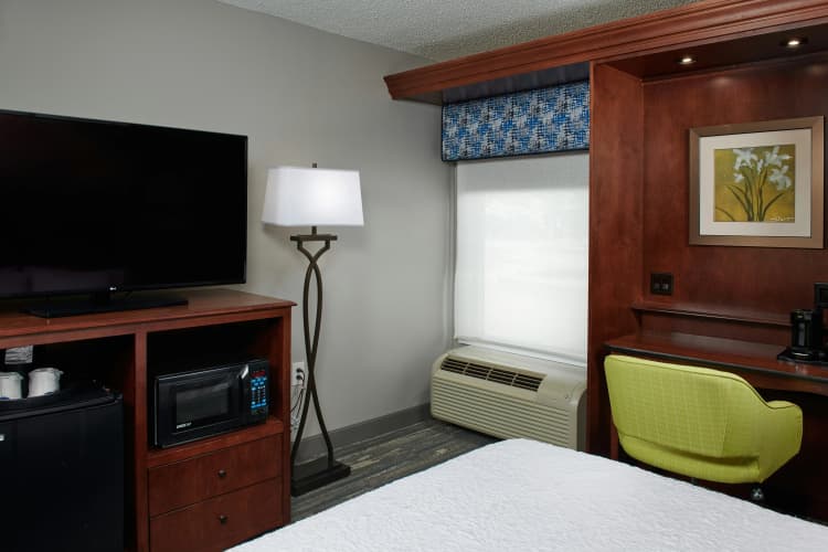 Hampton Inn Atlanta NW Cumberland photo 4