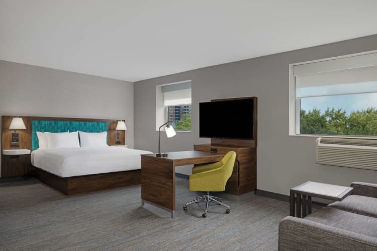 Hampton Inn & Suites by Hilton Toronto Downtown photo 5
