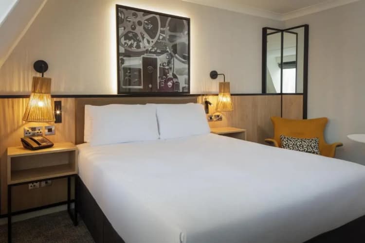 DoubleTree by Hilton London Elstree photo 4