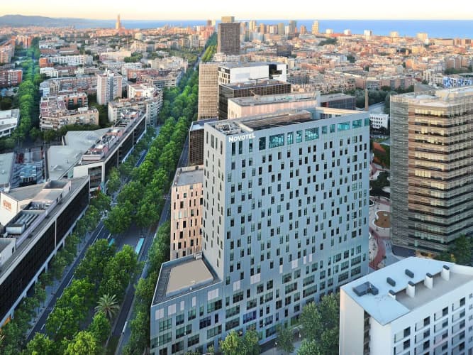 Novotel Barcelona City photo 2
