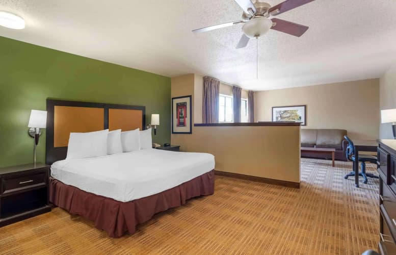 Extended Stay America - Chicago - Woodfield Mall photo 4