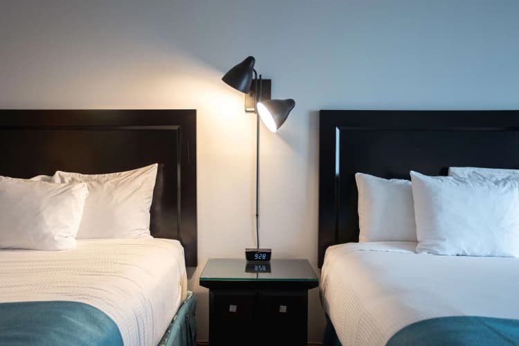 Ramada by Wyndham Surrey/Langley photo 5