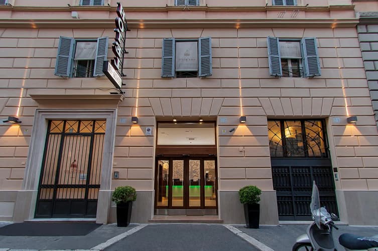 Hotel Des Artistes photo 2