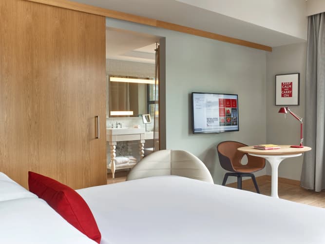 Virgin Hotels Chicago photo 4