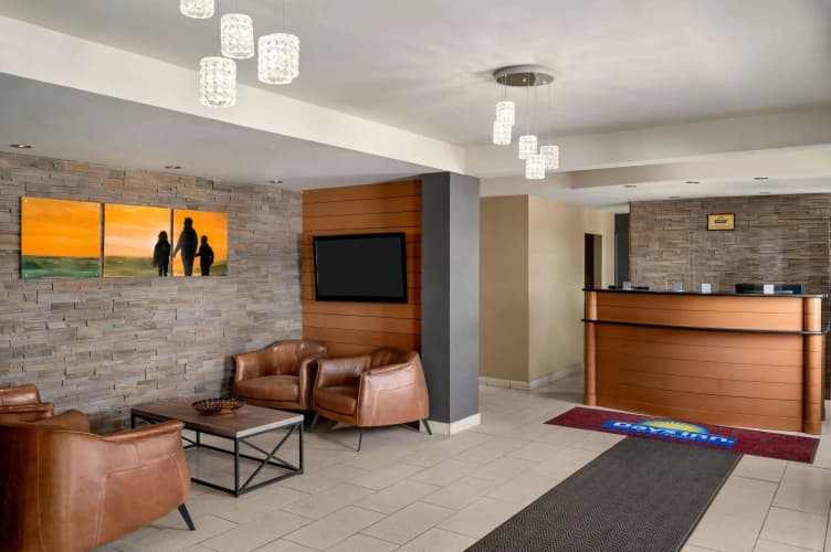 Days Inn by Wyndham Fredericton photo 3