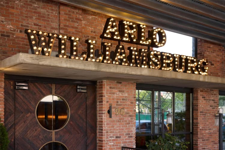 Arlo Williamsburg photo 2