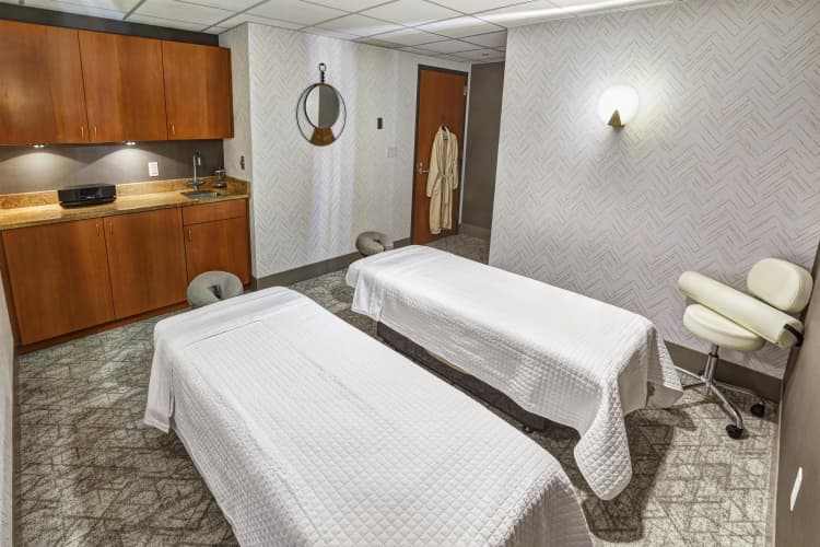Mystic Lake Casino Hotel photo 4