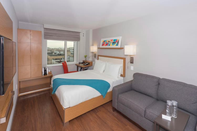 Edge Hotel photo 5