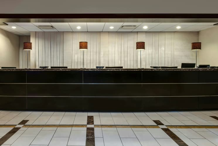 Crowne Plaza Chicago Ohare Hotel And Conference Center photo 3