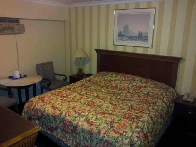 Island Travel Inn photo 4