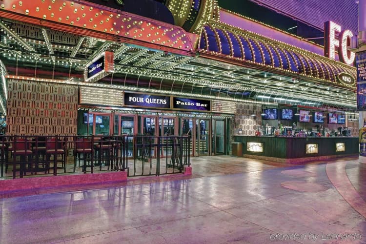 Four Queens Hotel & Casino photo 2