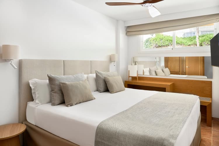 Iberostar Selection Jardín del Sol Suites - Adults Only photo 4