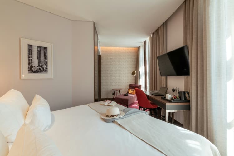 Pestana Porto - A Brasileira City Center and Heritage Building photo 4