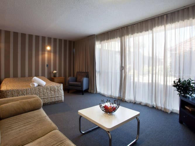 The Lofts Apartments photo 5