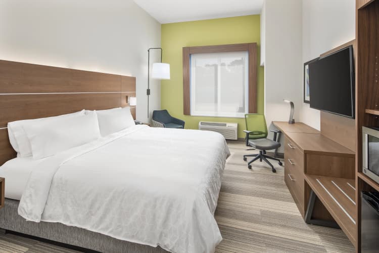 Holiday Inn Express & Suites Palm Bay photo 4