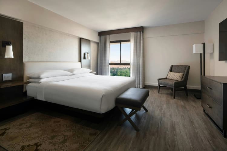 Marriott Riverside At The Convention Center photo 5