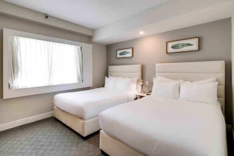 Crest Hotel Suites photo 5