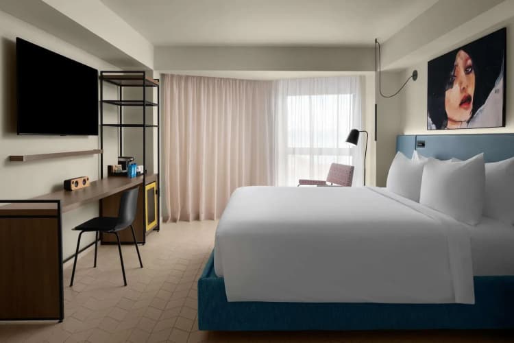 ROK Hotel Kingston, Tapestry Collection by Hilton photo 5
