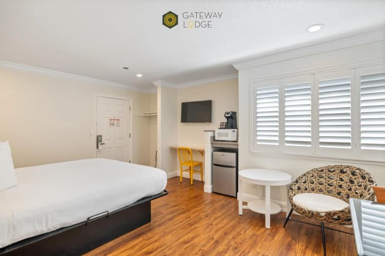 Gateway Lodge Motel photo 4