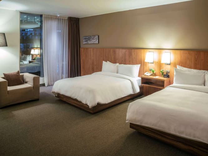 Pullman Lima San Isidro photo 5