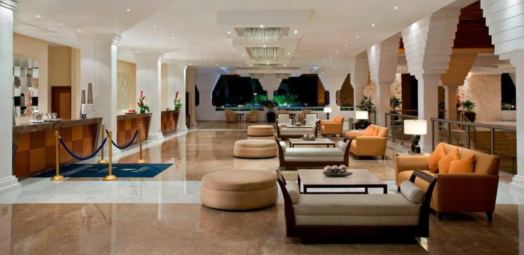 Grand Riviera Princess photo 3