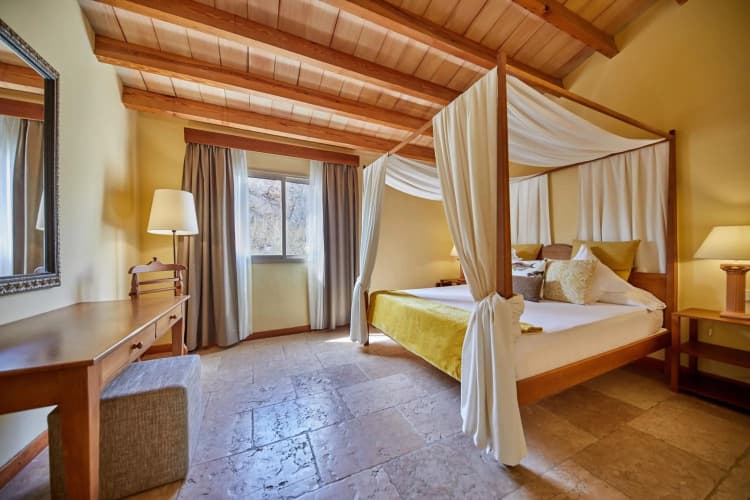 Pula Suites Boutique Resort photo 4